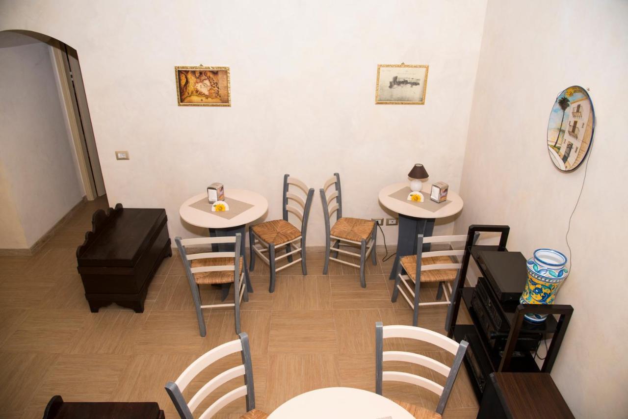 La Lanterna Di Bachi Hotel Шака Екстериор снимка